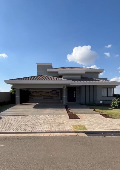 Casa F&F, projeto residencial desenvolvido pelo escritório Natanael Ribeiro Arquiteto em Alfenas, MG.