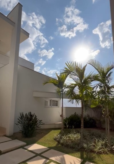 Casa L&D, projeto residencial desenvolvido pelo escritório Natanael Ribeiro Arquiteto em Alfenas, MG.