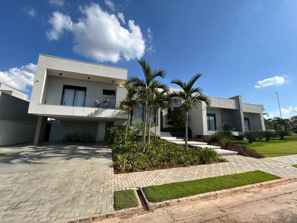 Projetos de casas desenvolvidos pelo escritório Natanael Ribeiro Arquitetura em Alfenas e região, com foco em técnica e identidade.